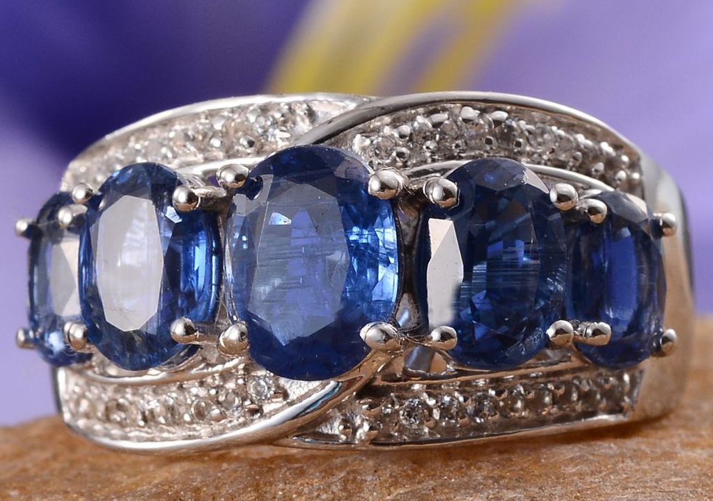 kyanite gemstones