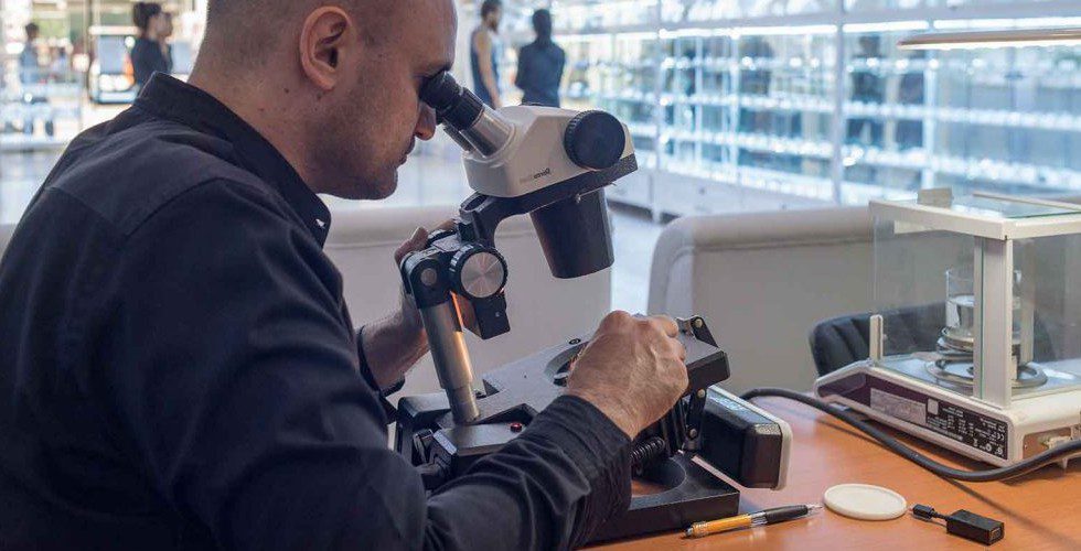 How Gemstones Are Graded and Certified How Gemstones Are Graded and Certified