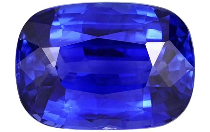 Black Diamond vs Sapphire_4 Black Diamond vs Sapphire: Dazzling Prime Colour Guide Black Diamond vs Sapphire_4