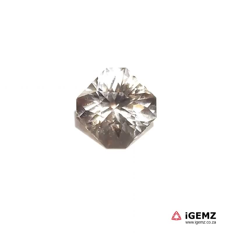 iGemz20573.1 9.58 ct Peach Topaz - iGemz20573