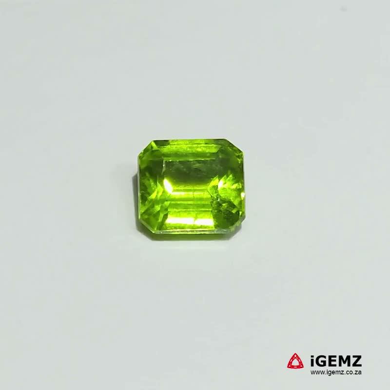 iGemz20874.1 3.12 ct Green Peridot - iGemz20874