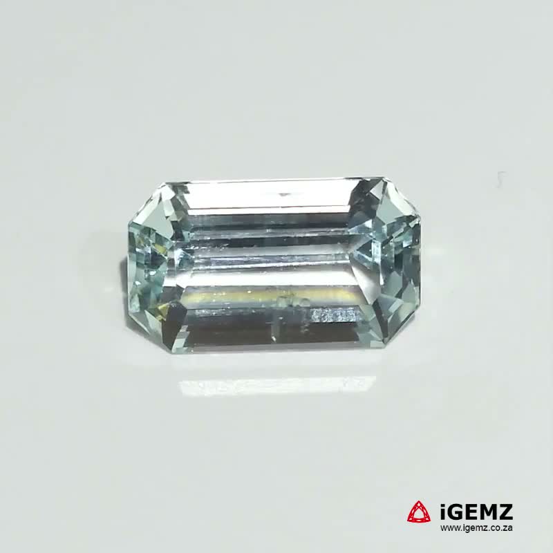 iGemz20880.1 7.94 ct Blue Aquamarine - iGemz20880