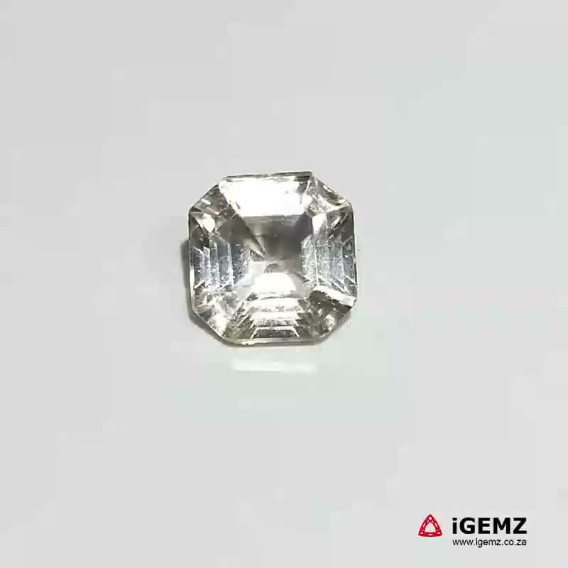 iGemz20912.1 7.62 ct Peach Topaz - iGemz20912