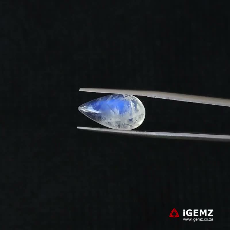 iGemz21212.1 5.93 ct Blue Moonstone - iGemz21212