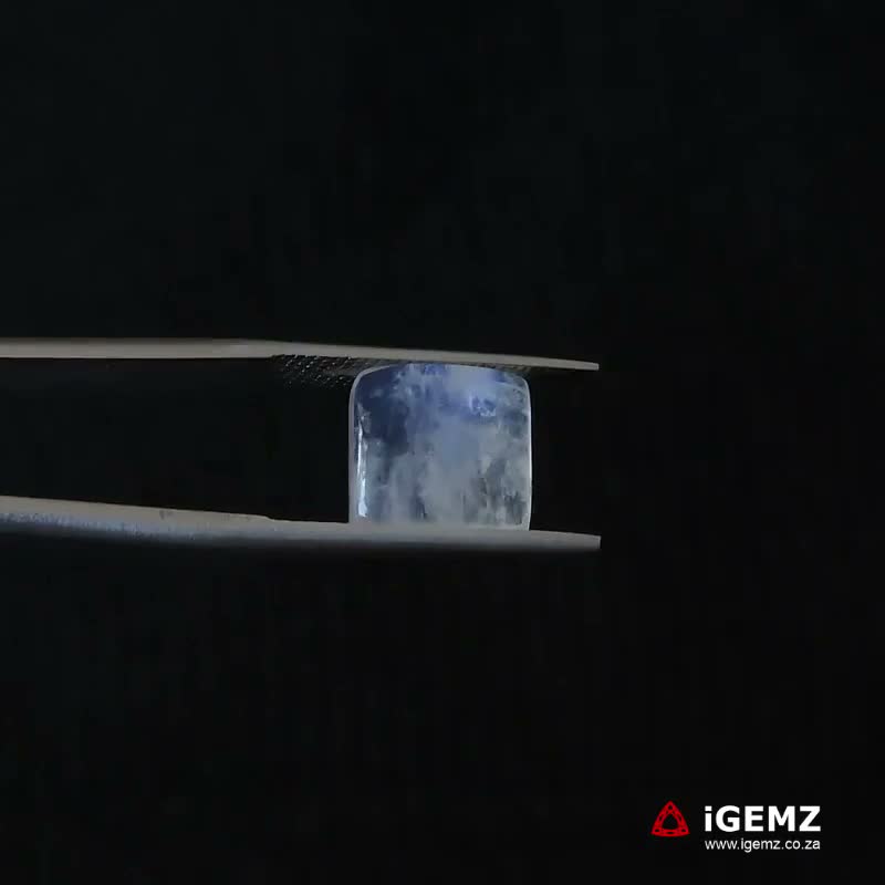 iGemz21276.1 4.34 ct Blue Moonstone - iGemz21276