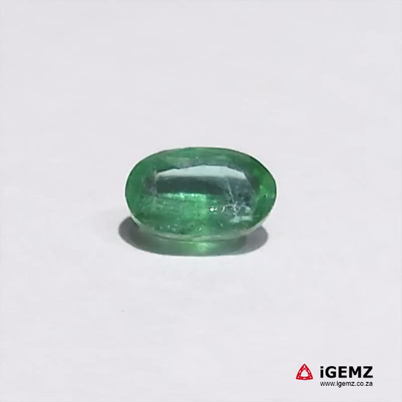 iGemz21383.1 0.56 ct Green Emerald - iGemz21383