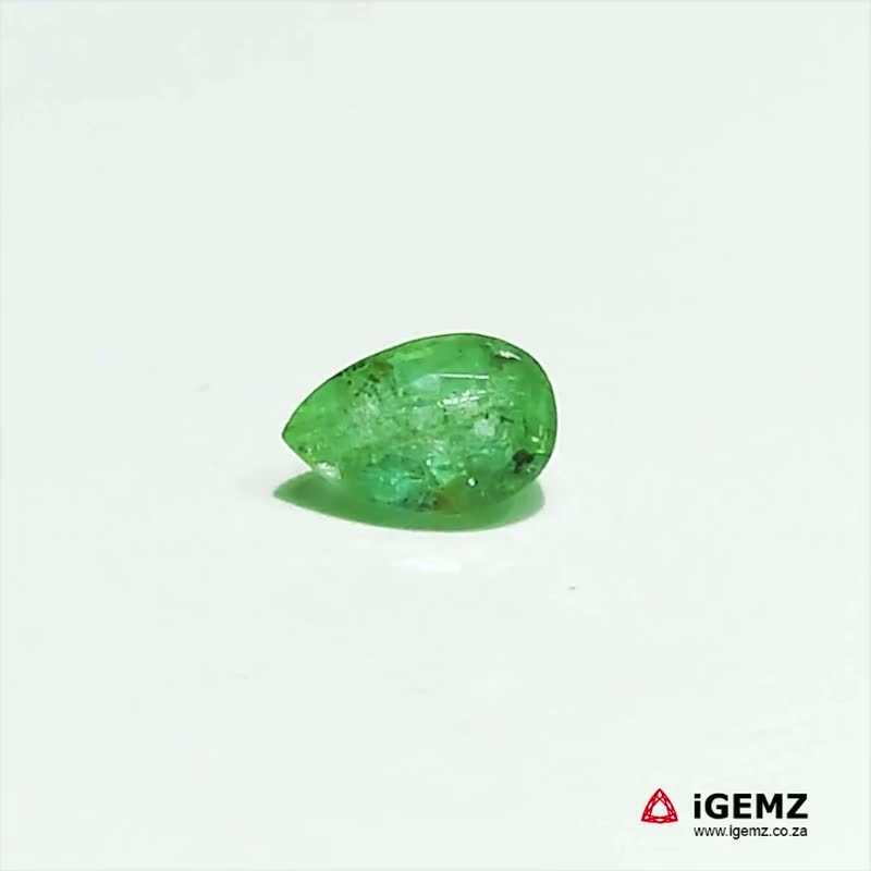 iGemz21390.1 0.74 ct Green Emerald - iGemz21390