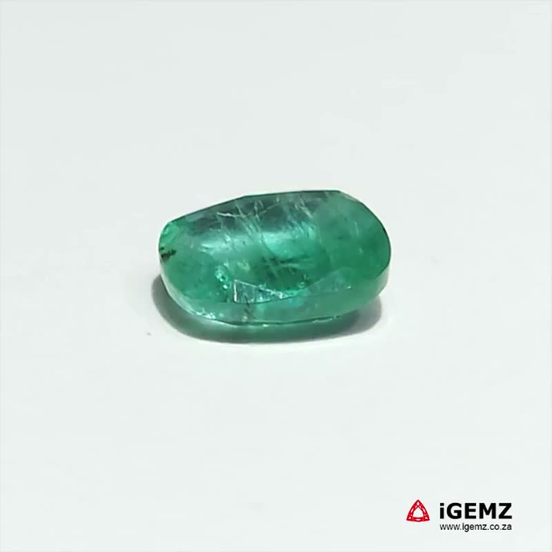 iGemz21405.1 2.13 ct Green Emerald - iGemz21405