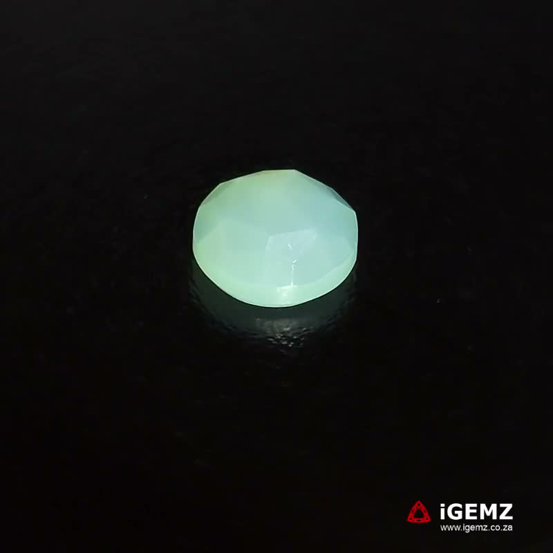 iGemz21694.1 6.06 ct Green Chalcedony - iGemz21694