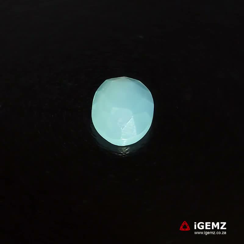 iGemz21700.1 5 ct Green Chalcedony - iGemz21700