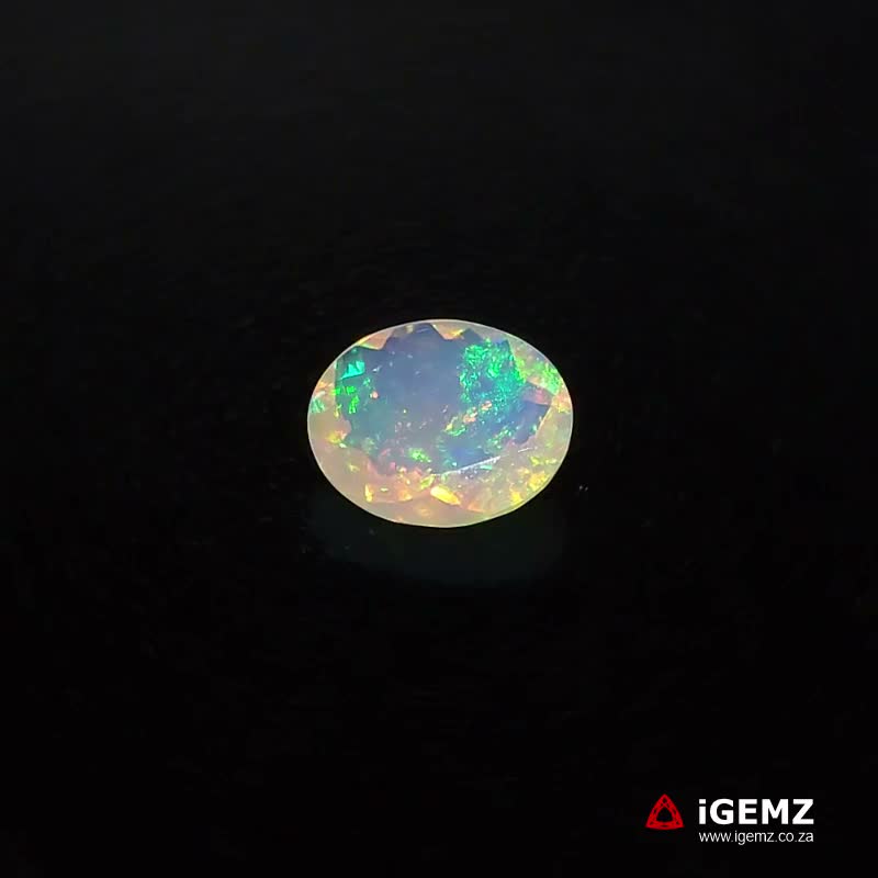 iGemz22203.1 2.83 ct Multi Colour Welo Opal - iGemz22203