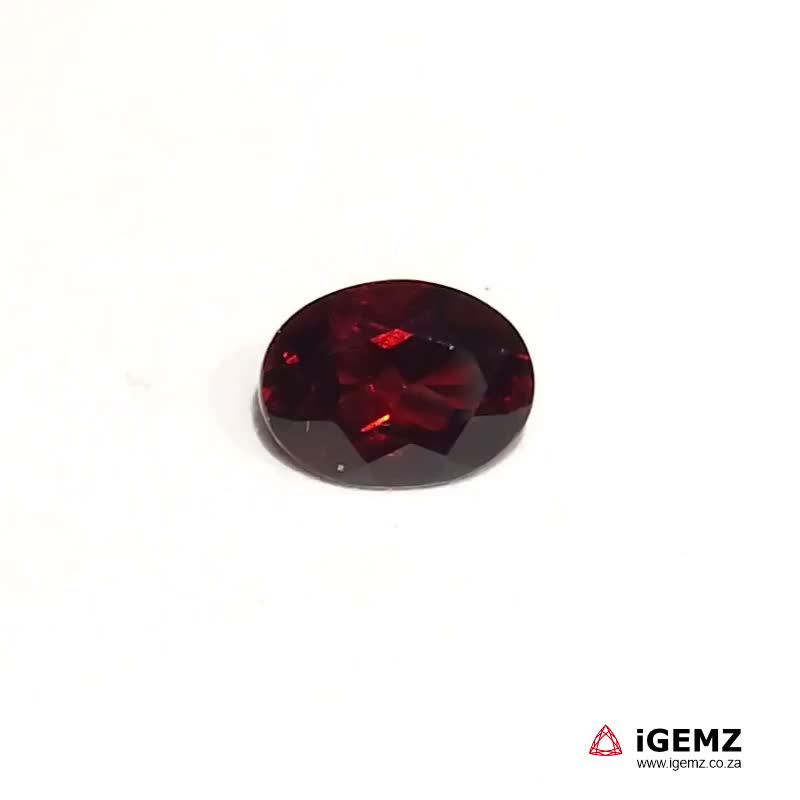 iGemz22950.1 2.21 ct Red Garnet Rhodolite - iGemz22950