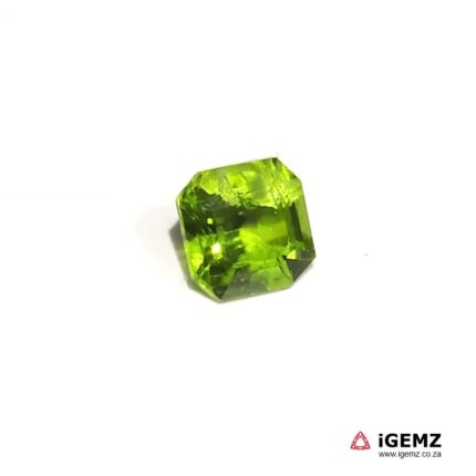 1.96 ct Green Peridot - iGemz23002