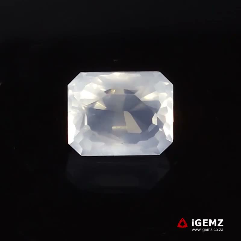 iGemz23154.1 11.42 ct White Moonstone - iGemz23154