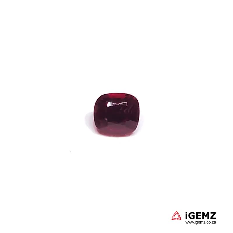 iGemz23196.1 0.74 ct Red Spinel - iGemz23196
