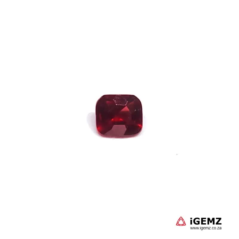 iGemz23214.1 0.57 ct Red Spinel - iGemz23214