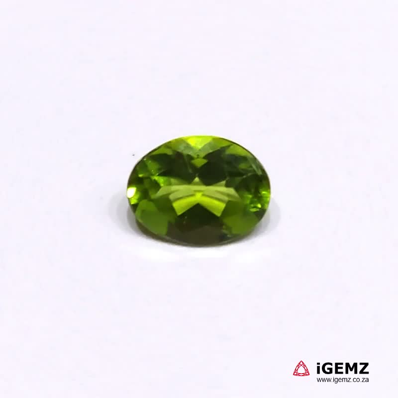 iGemz24628.1 1.8 ct Green Peridot - iGemz24628