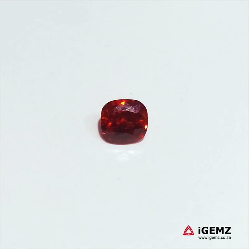 iGemz21131.1 1.42 ct Orange Garnet Spessartite - iGemz21131