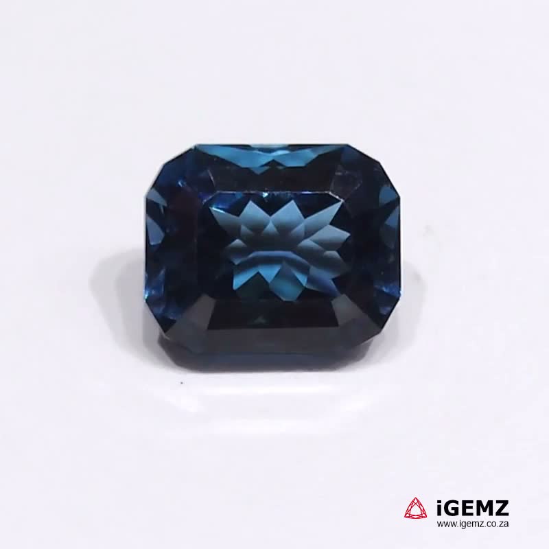 iGemz24127.1 7.26 ct London Blue Topaz - iGemz24127
