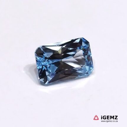 5.66 ct Blue Topaz - iGemz24135