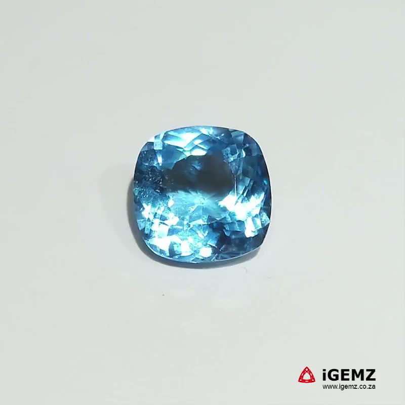 iGemz20842.1 12.86 ct Blue Topaz - iGemz20842