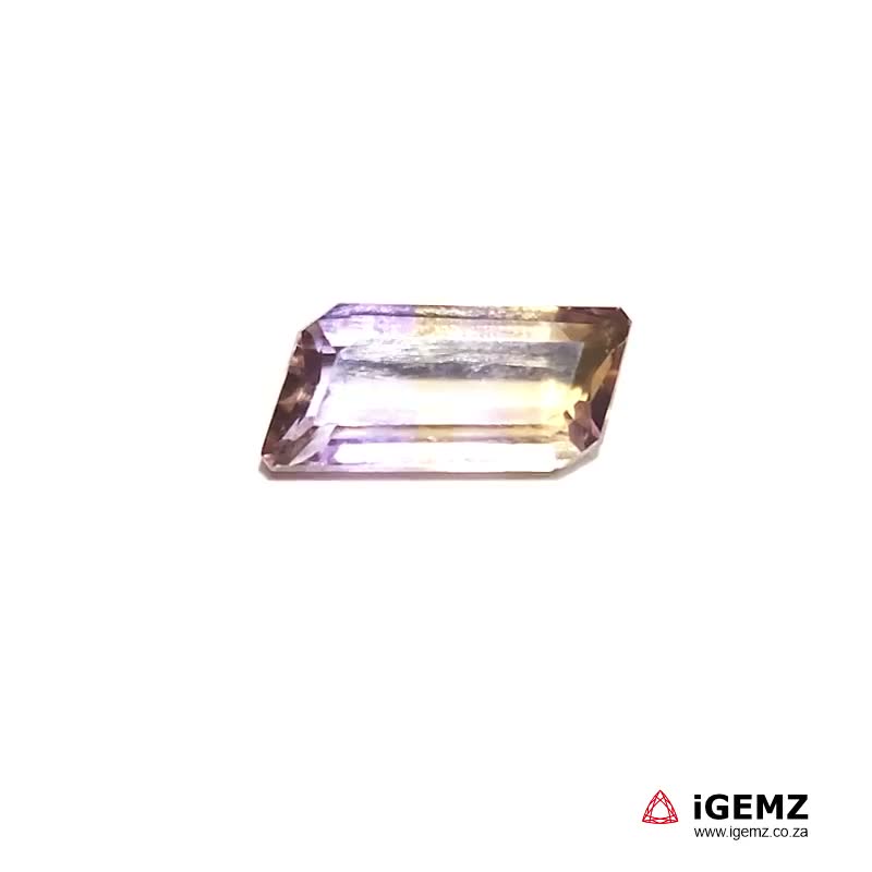 iGemz20016.1 8.19 ct Bi-Colour Ametrine - iGemz20016