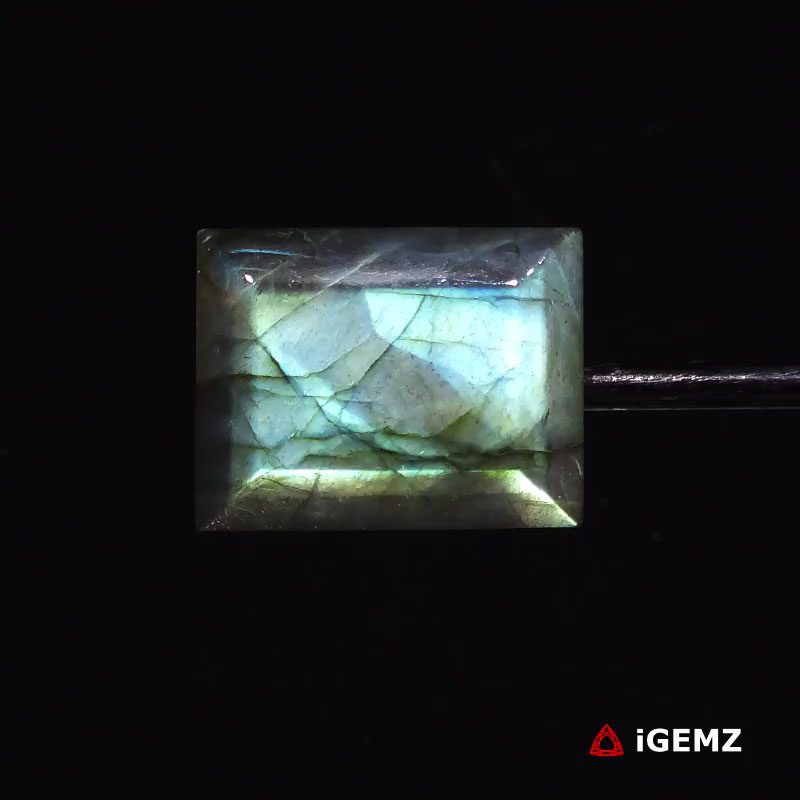 iGemz27353.1 25 ct Green Labradorite - iGemz27353 gemstone for sale at igemz.co.za