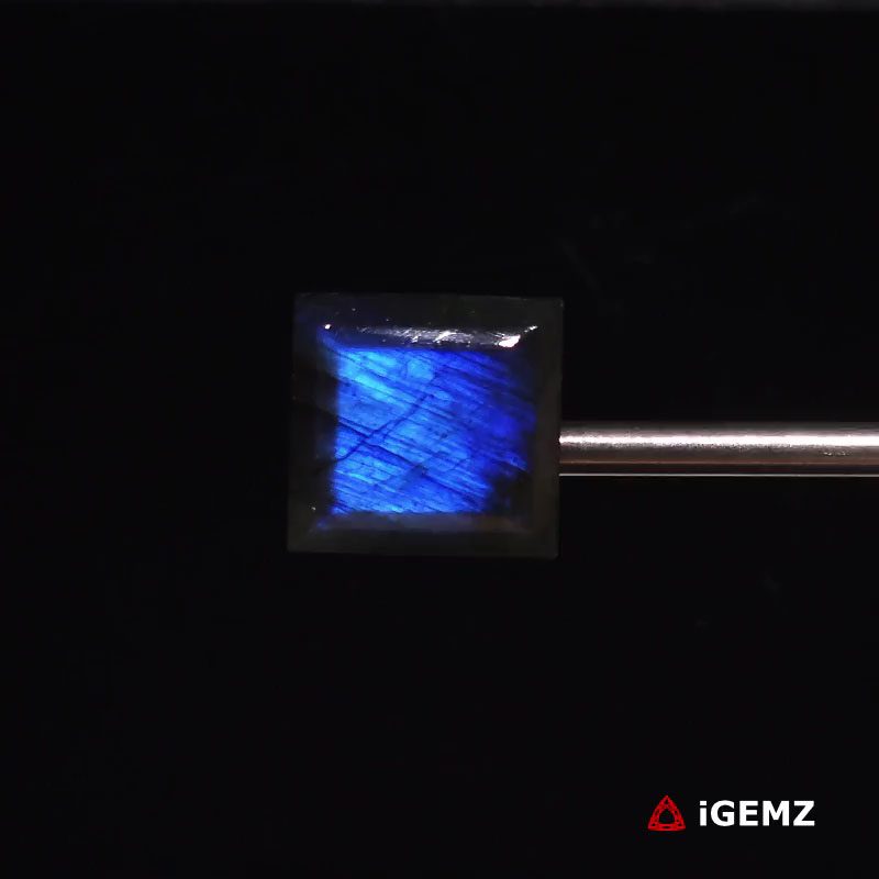 iGemz27319.1 12.08 ct Blue Labradorite - iGemz27319 gemstone for sale at igemz.co.za