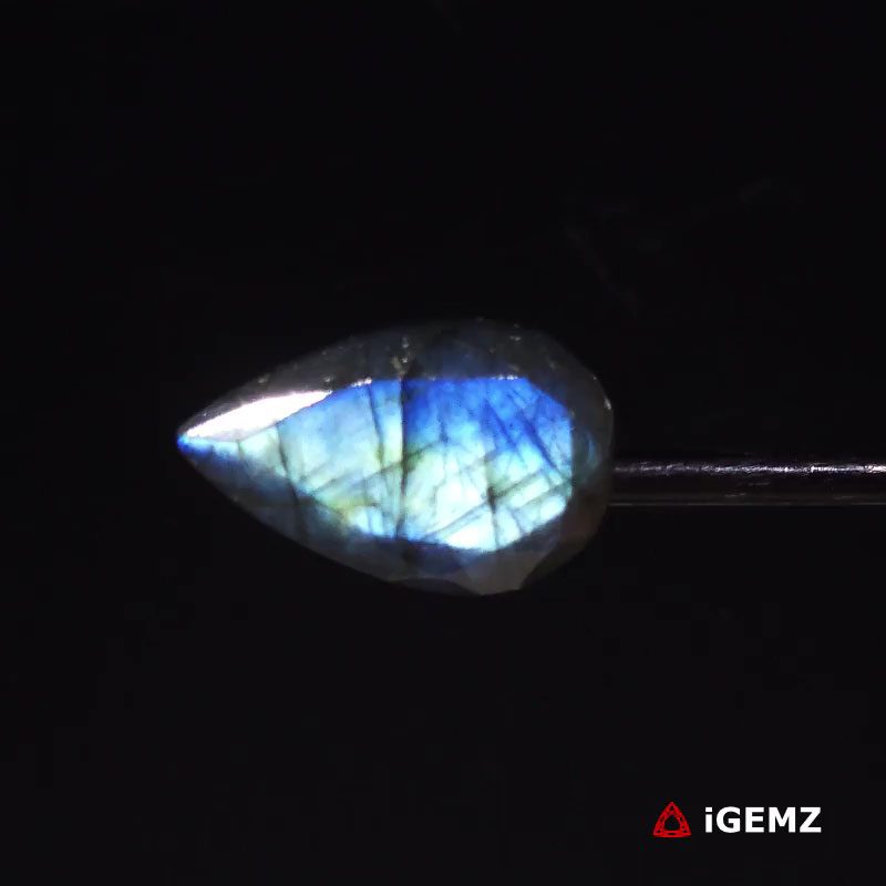 iGemz27330.1 13.3 ct Blue Labradorite - iGemz27330 gemstone for sale at igemz.co.za