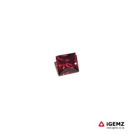 1.06 ct Red Garnet Rhodolite - iGemz20456 gemstone for sale at igemz.co.za