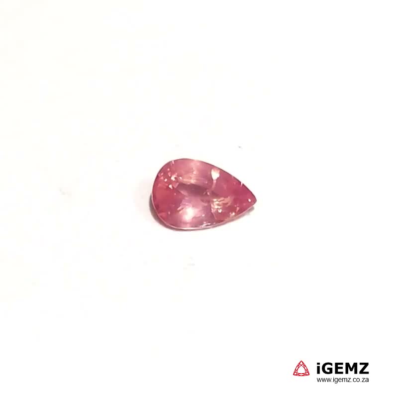 iGemz22956.1 0.68 ct Padparadscha Sapphire - iGemz22956