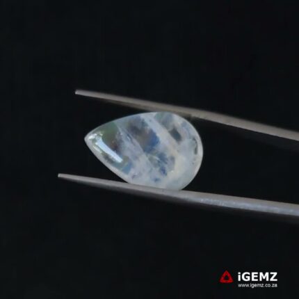 8.99 ct Rainbow Moonstone - iGemz21187