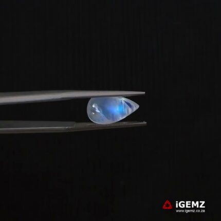 3.46 ct Rainbow Moonstone - iGemz21316