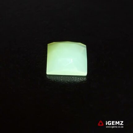 6.96 ct Green Chalcedony - iGemz21688