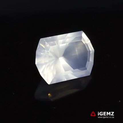 12.45 ct White Moonstone - iGemz23149
